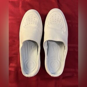 Nike Air Force 1 Lover XX Slip Shoes Women's 7.5 Ivory Sneakers AO1523-100